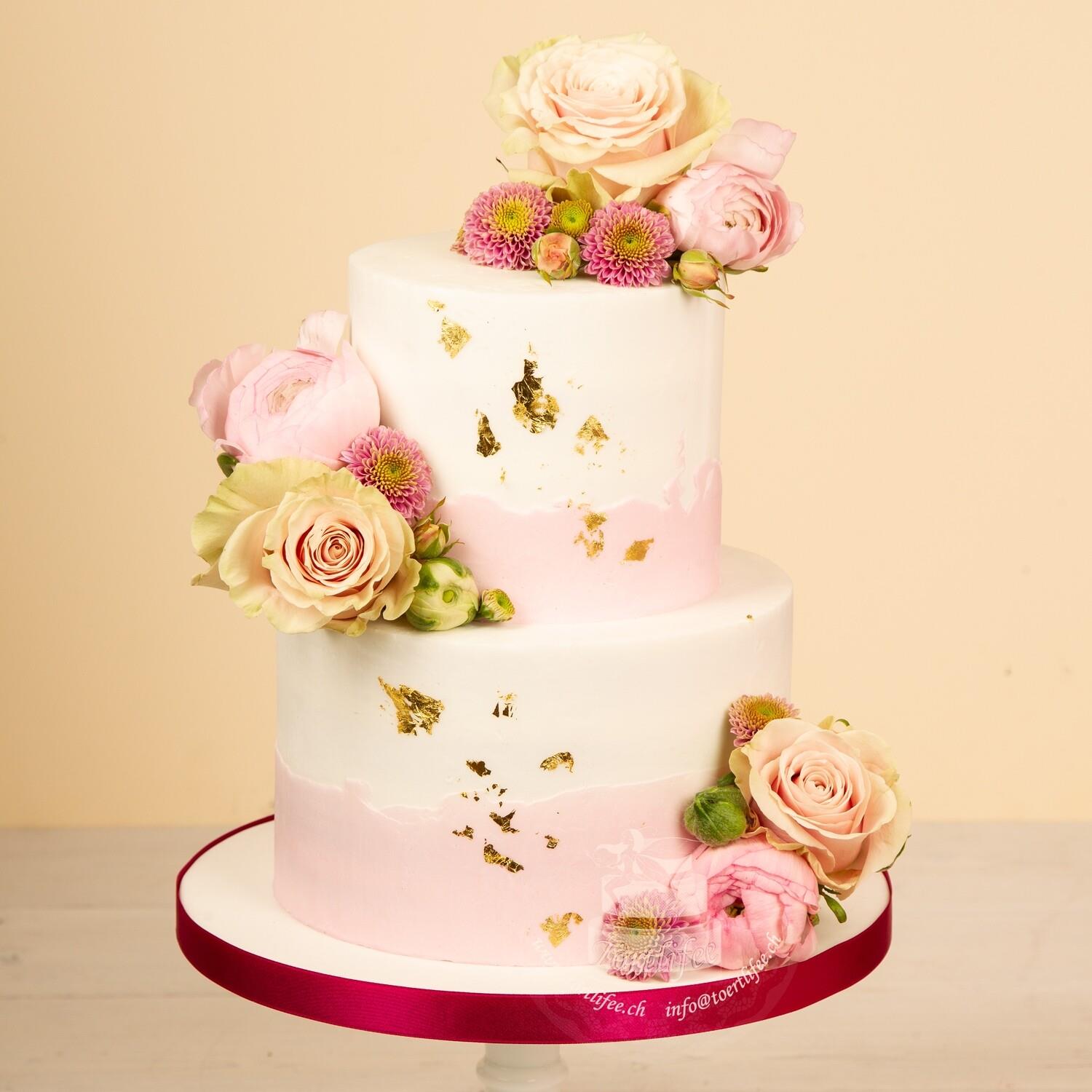 Buttercreme Torte - Blattgold