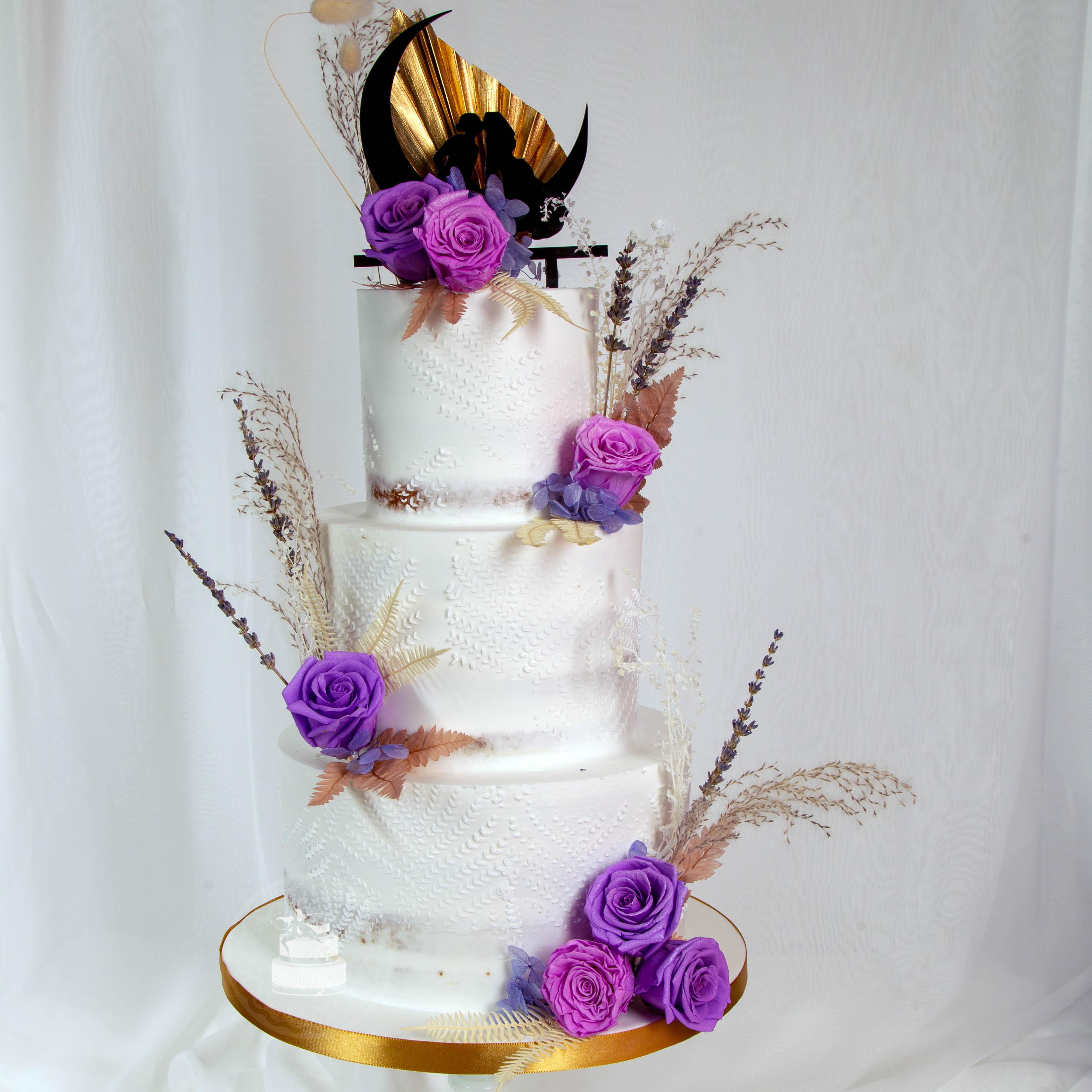 Semi Naked Cake - Farn Semi Naked Cake - Farn
