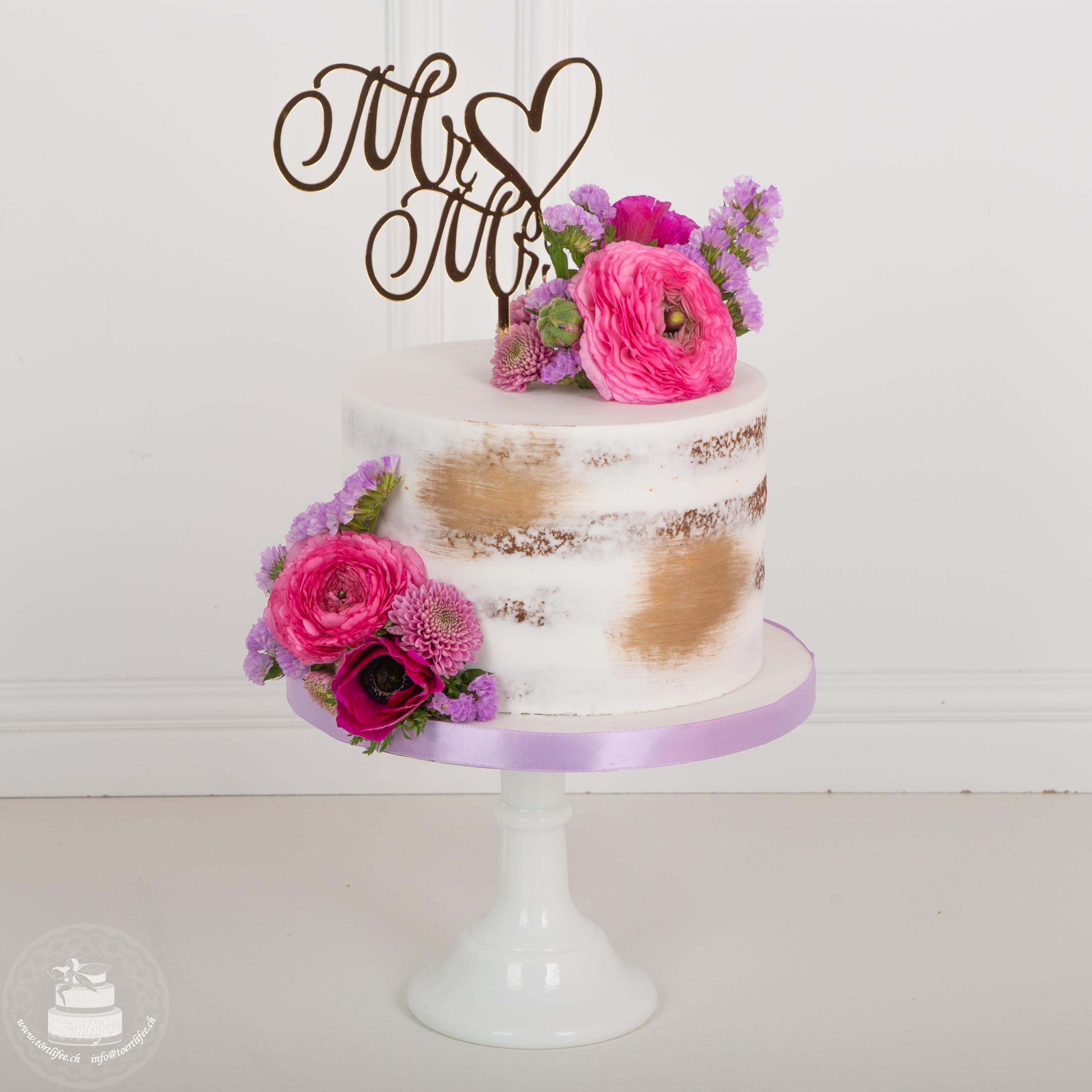 Semi Naked Cake - Modern Metallic Semi Naked Cake - Modern Metallic