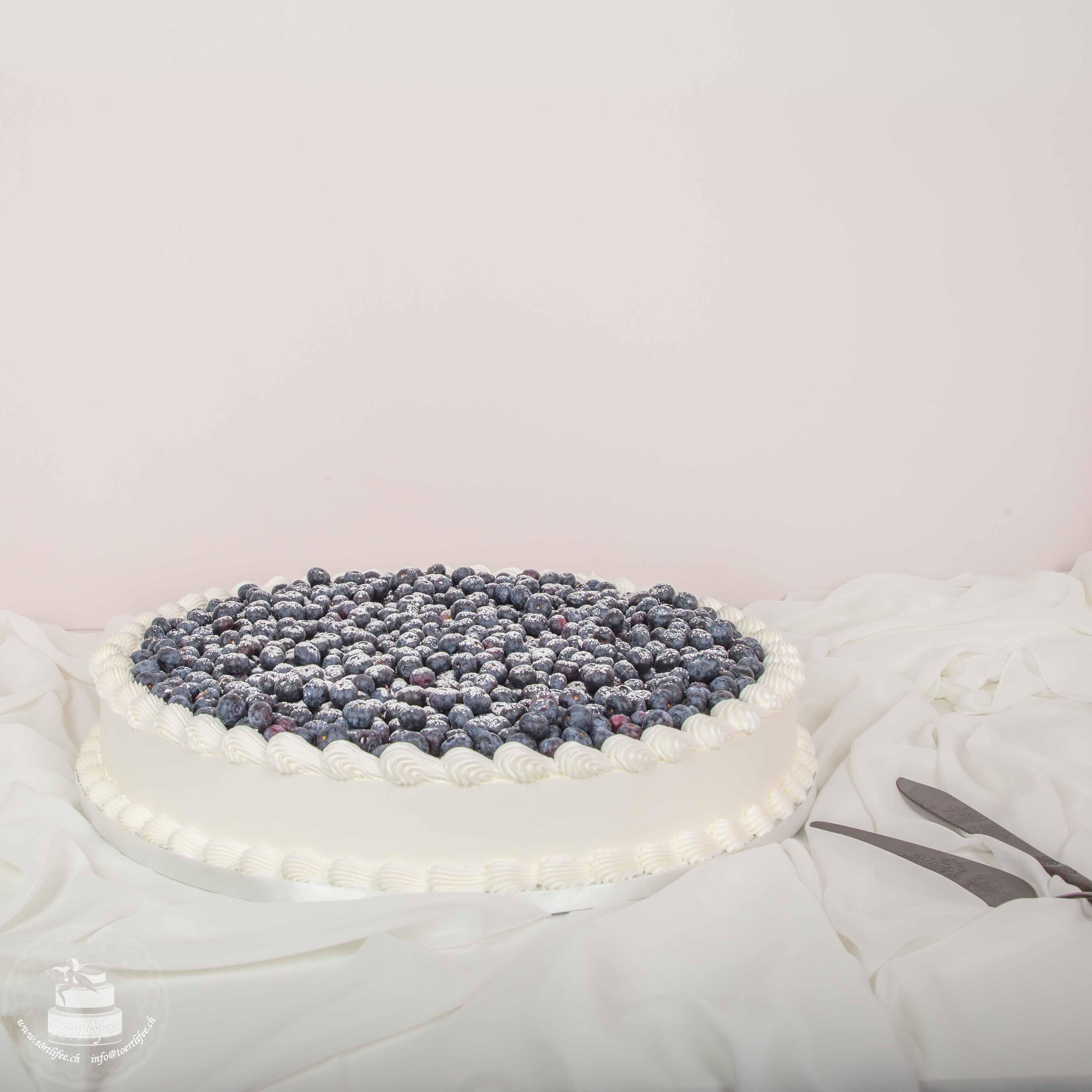 Grosse Flache Beeren Torte - Basic
