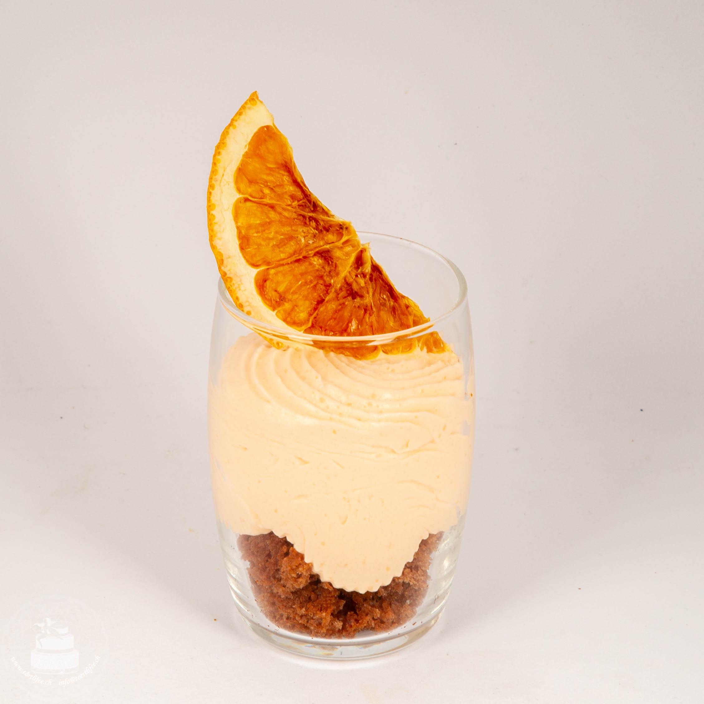 Joghourtmousse im Glas / Becher (10cl) Joghourtmousse im Glas / Becher (10cl)