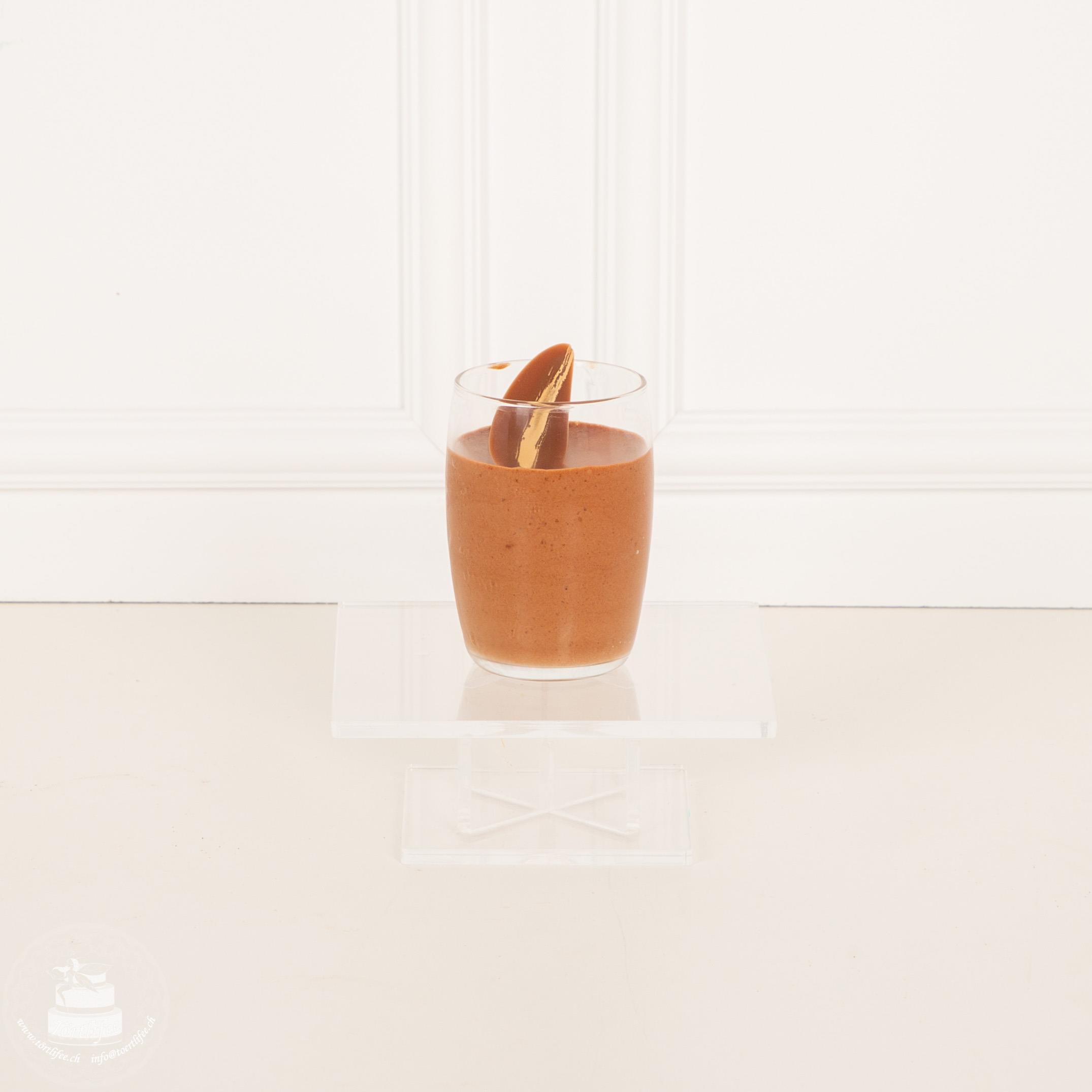 Schoggimousse im Glas / Becher (10cl) Schoggimousse im Glas / Becher (10cl)