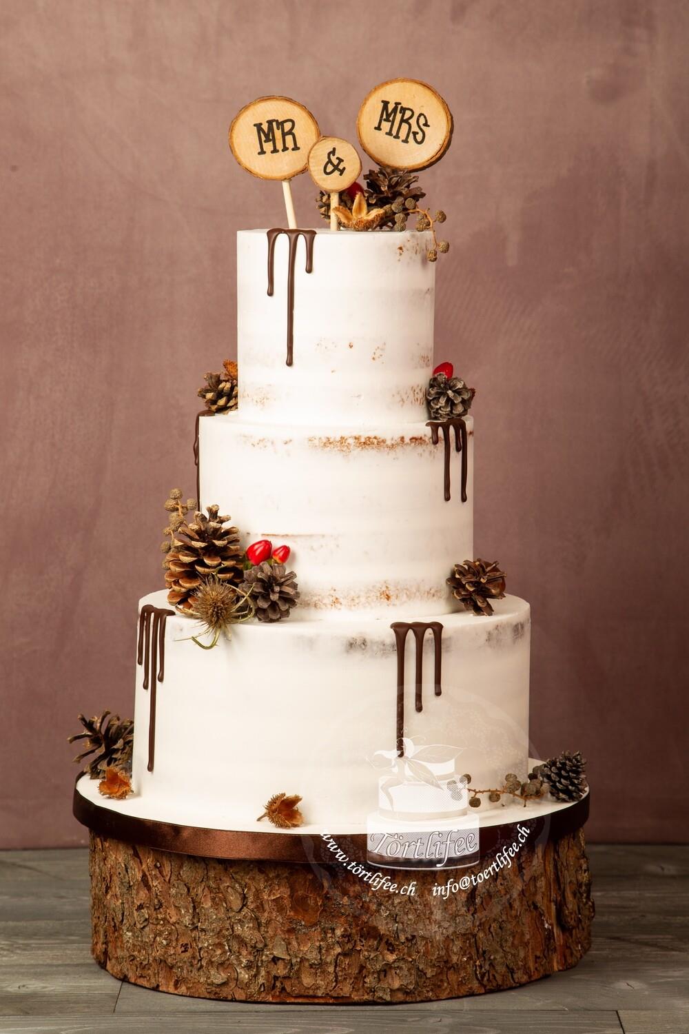 Semi Naked Cake - Drip Semi Naked Cake - Drip